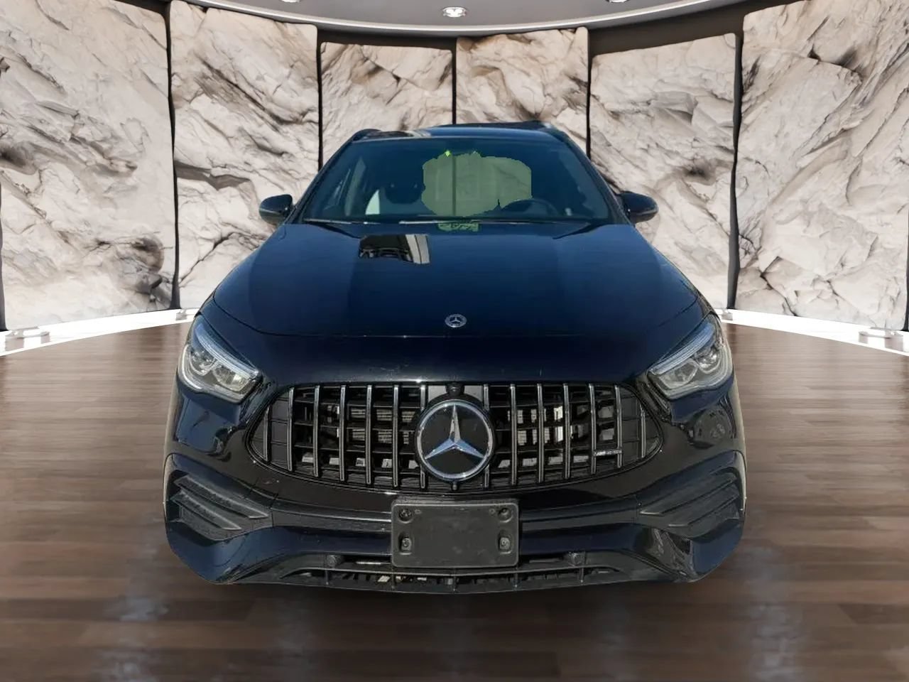 Used 2021 Mercedes-Benz GLA 35 AMG 4MATIC image 2