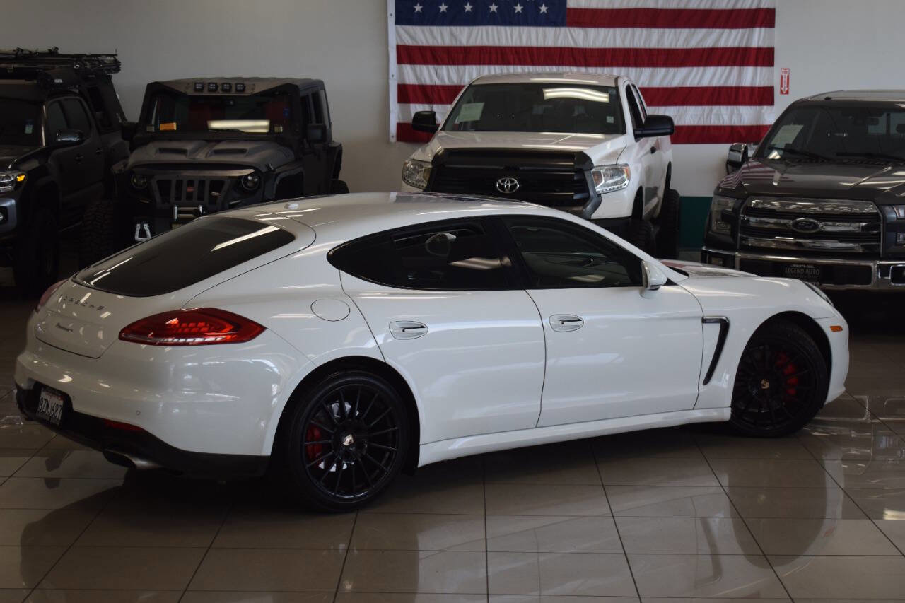 Used 2014 Porsche Panamera 4 image 30