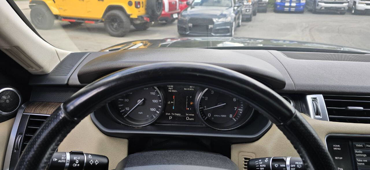 Used 2014 Land Rover Range Rover Sport HSE image 23