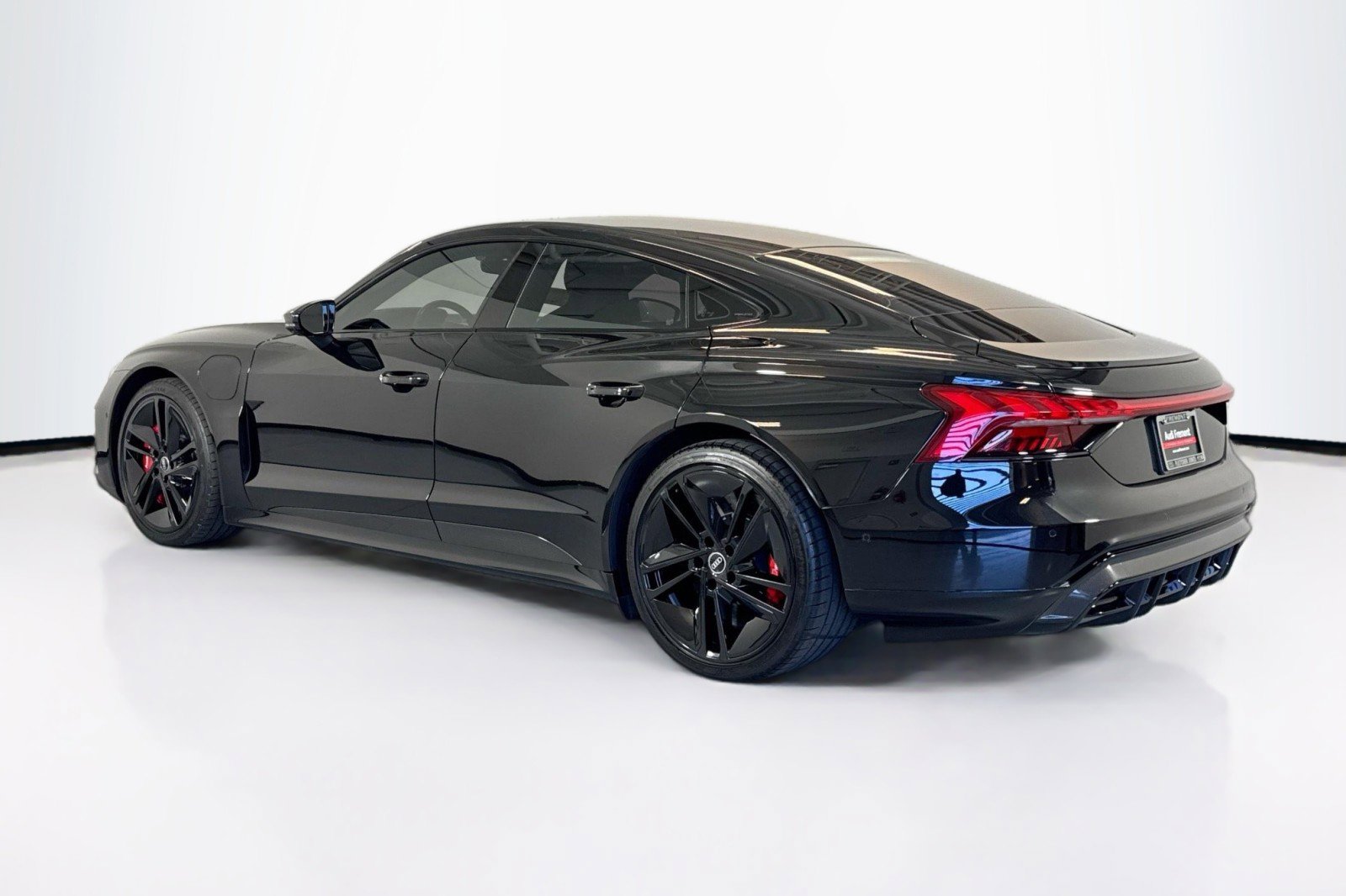 Used 2023 Audi RS e-tron GT AWD/4WD image 7