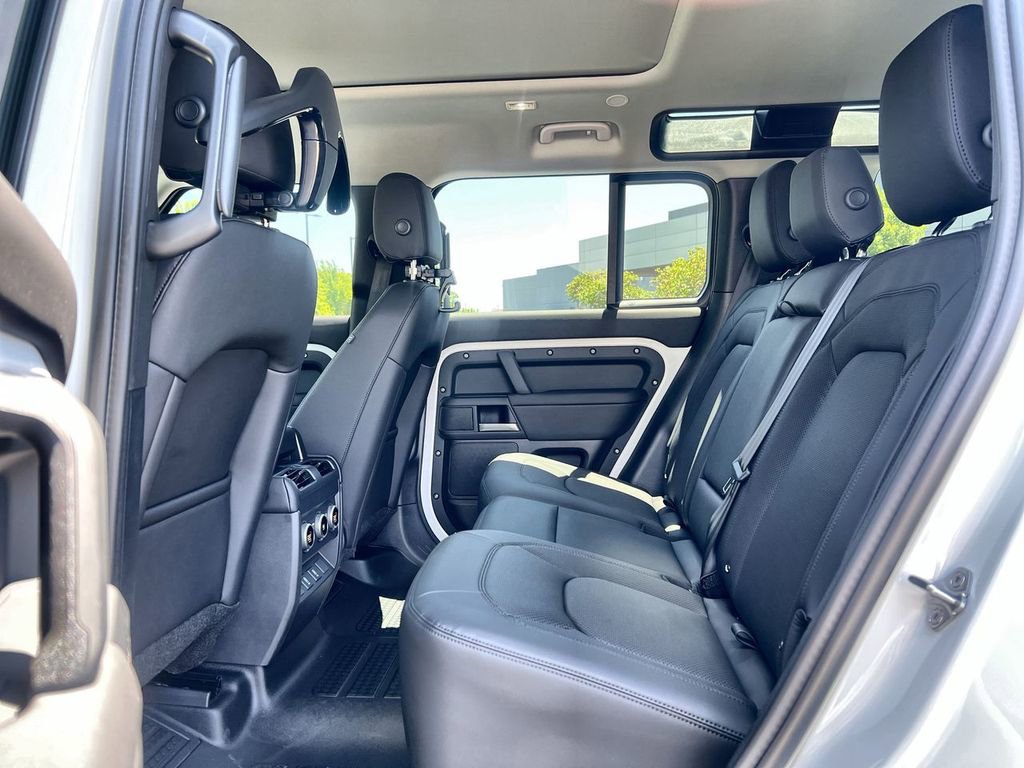 New 2026 Land Rover Defender 110 S AWD/4WD image 16