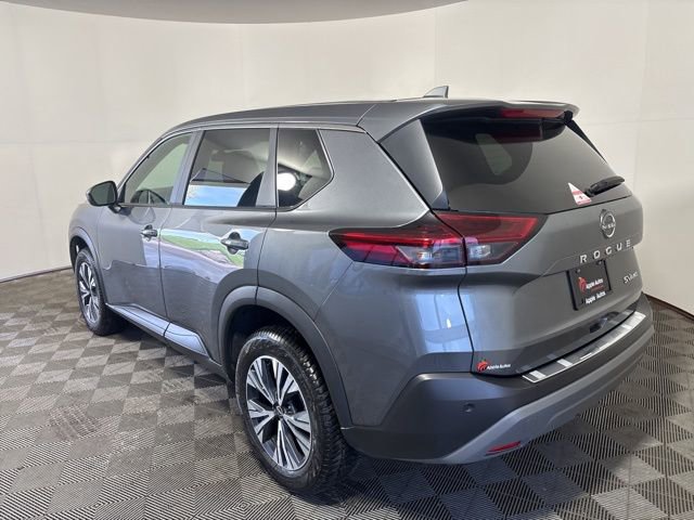 Used 2023 Nissan Rogue SV AWD/4WD image 4