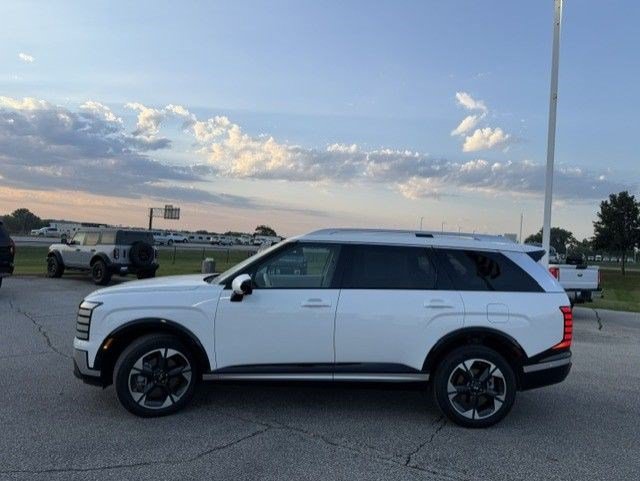 Used 2026 Hyundai Palisade Limited AWD/4WD image 6