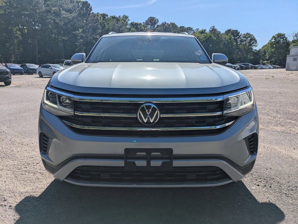 Certified 2023 Volkswagen Atlas Cross Sport SE AWD/4WD image 9