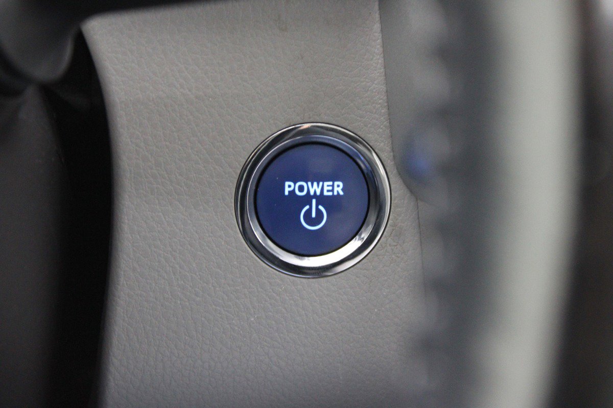 Used 2017 Toyota Highlander Limited Platinum AWD/4WD image 27