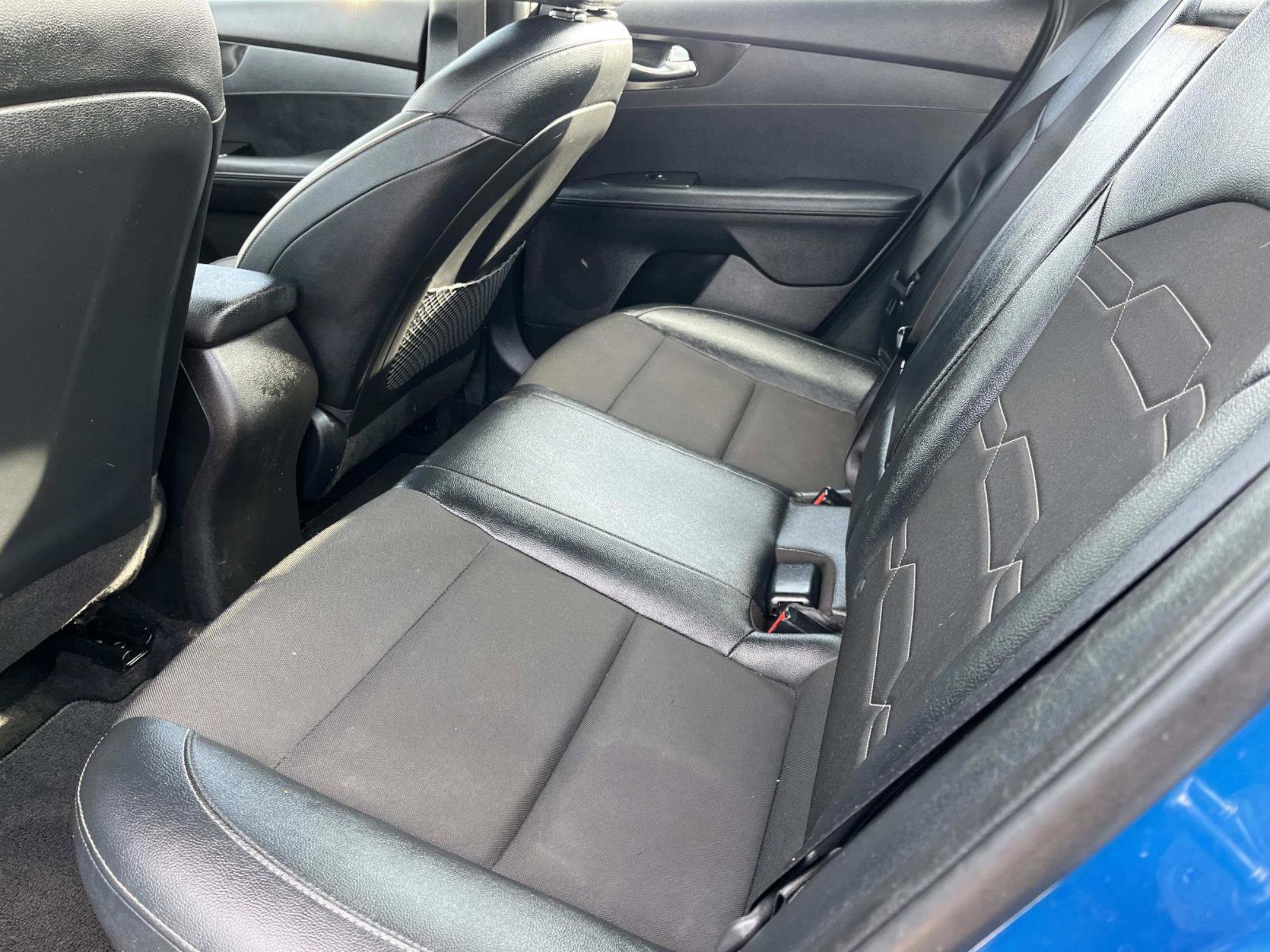 Used 2022 Kia Forte GT-Line image 15