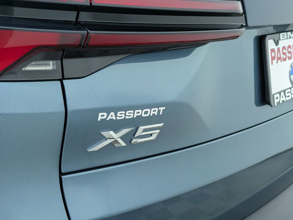 Certified 2024 BMW X5 xDrive40i w/ Premium Package AWD/4WD image 13