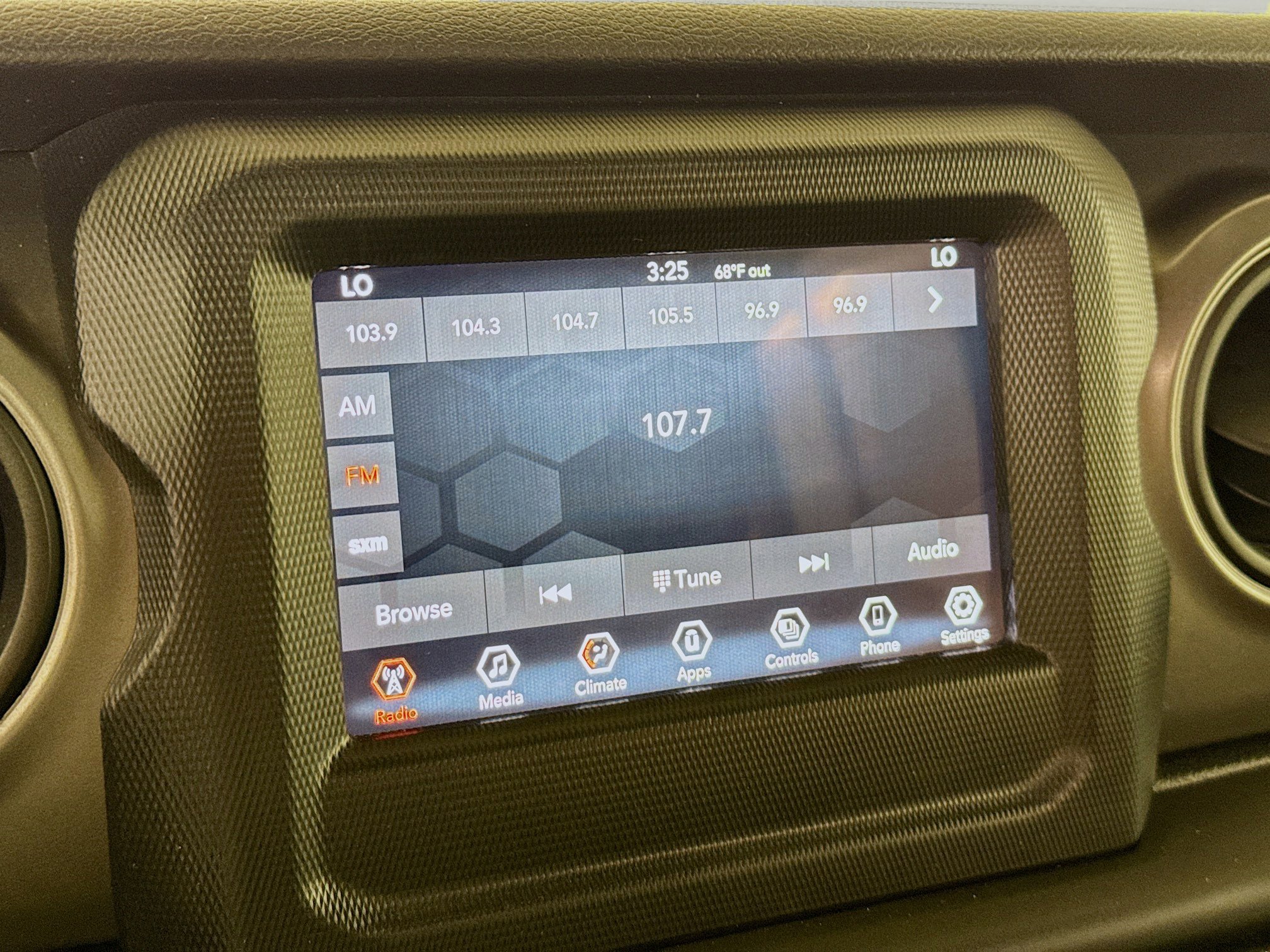 Used 2021 Jeep Wrangler Unlimited Sport image 16