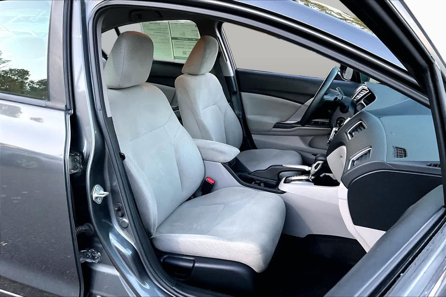 Used 2013 Honda Civic LX image 7