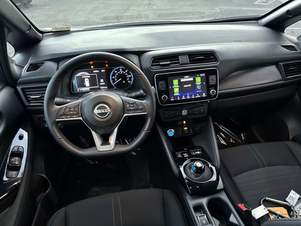 Used 2025 Nissan Leaf SV Plus image 7