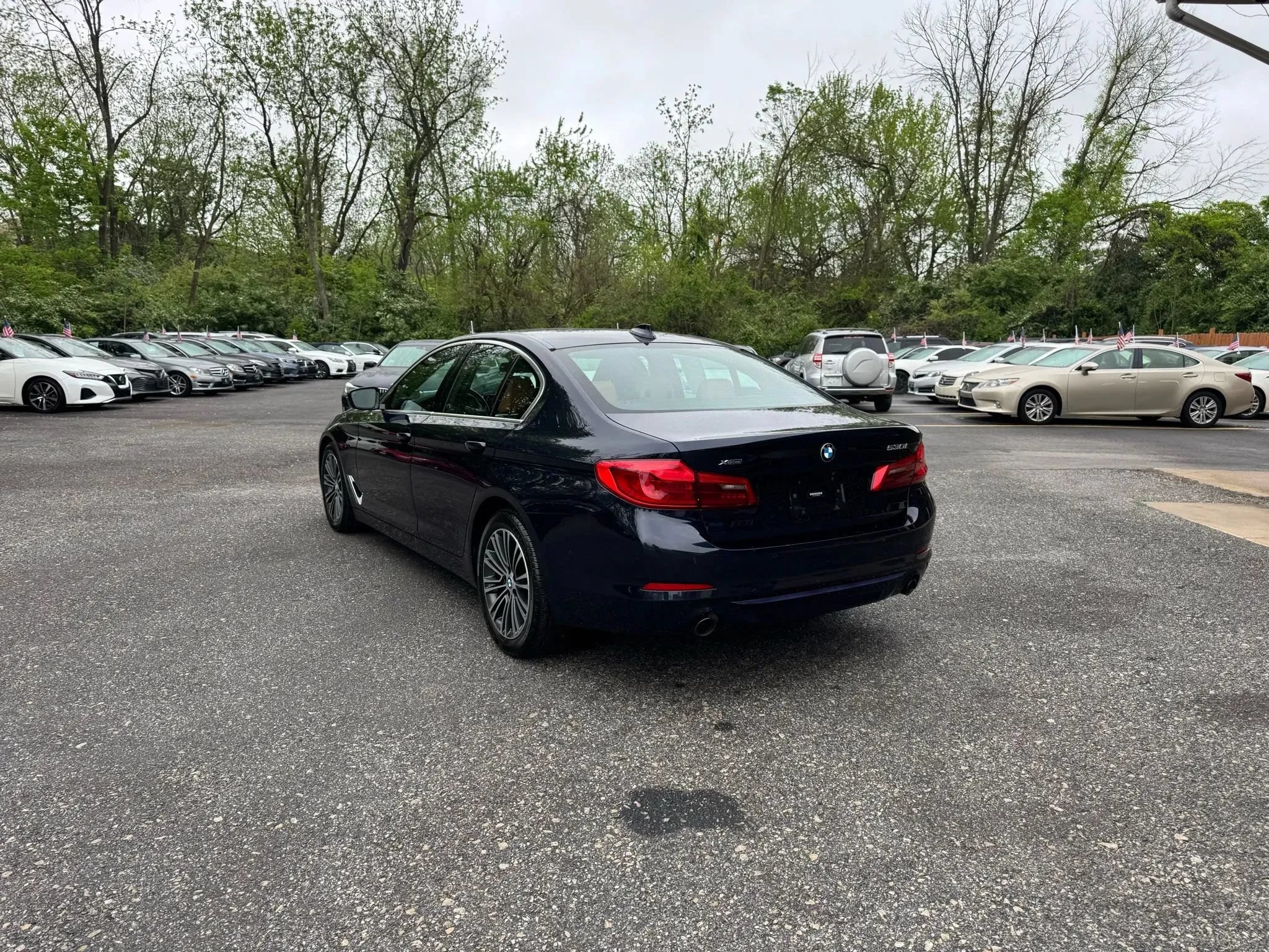Used 2019 BMW 530i xDrive w/ Convenience Package AWD/4WD image 7