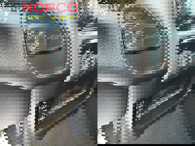 Used 2024 RAM 2500 Big Horn image 26