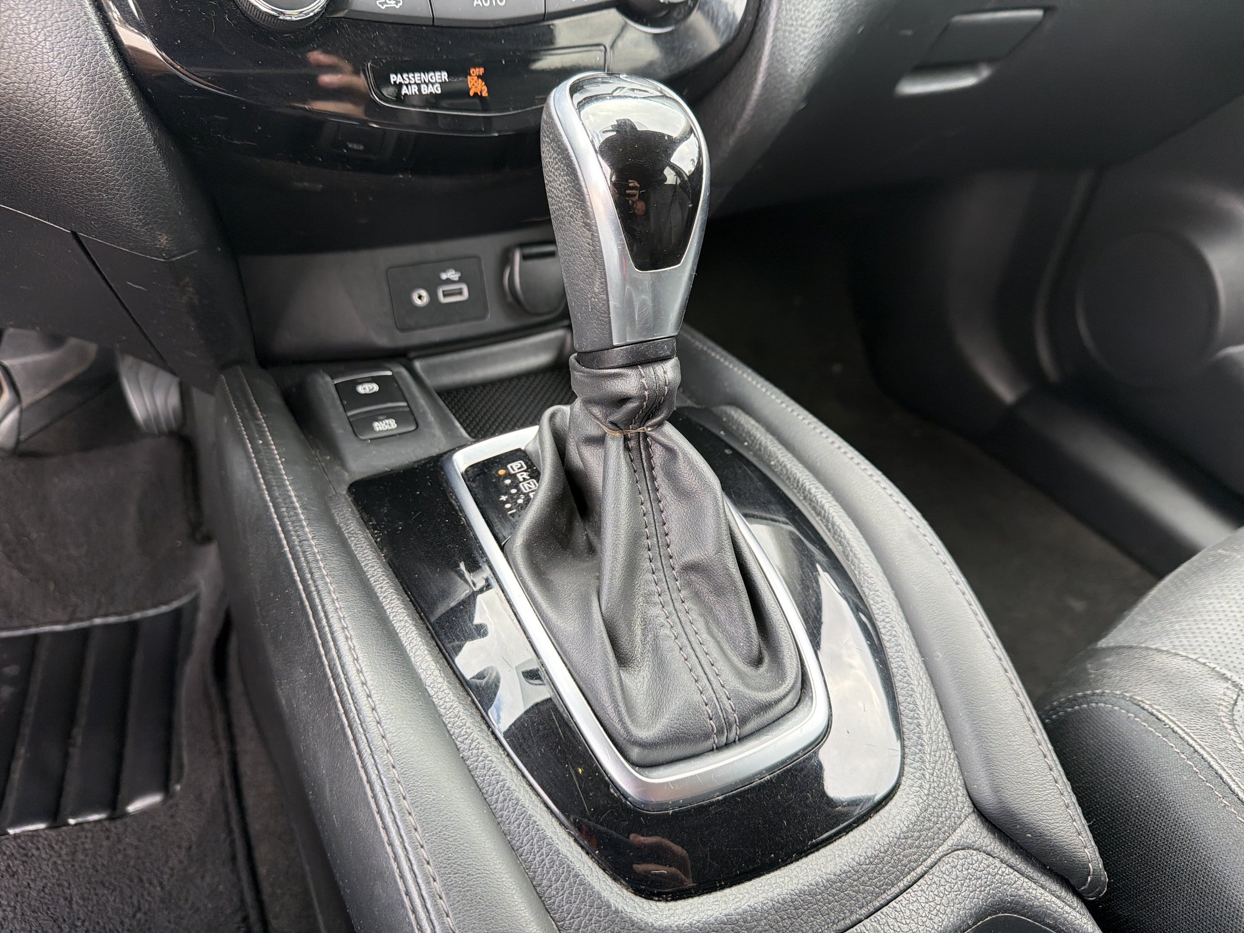 Used 2019 Nissan Rogue SL FWD image 10