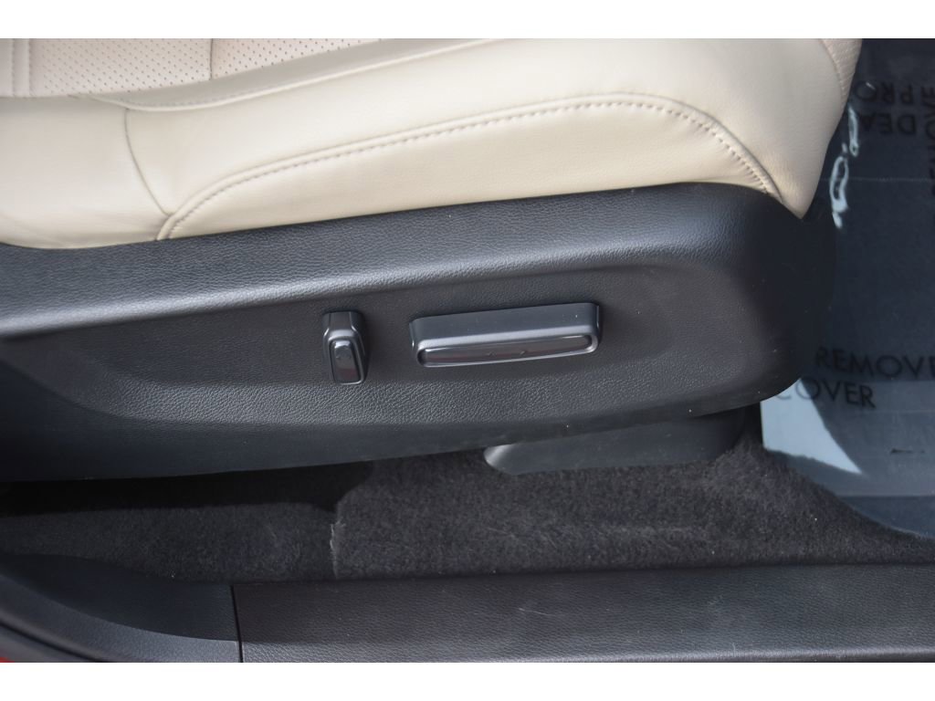 Used 2018 Honda CR-V Touring image 31