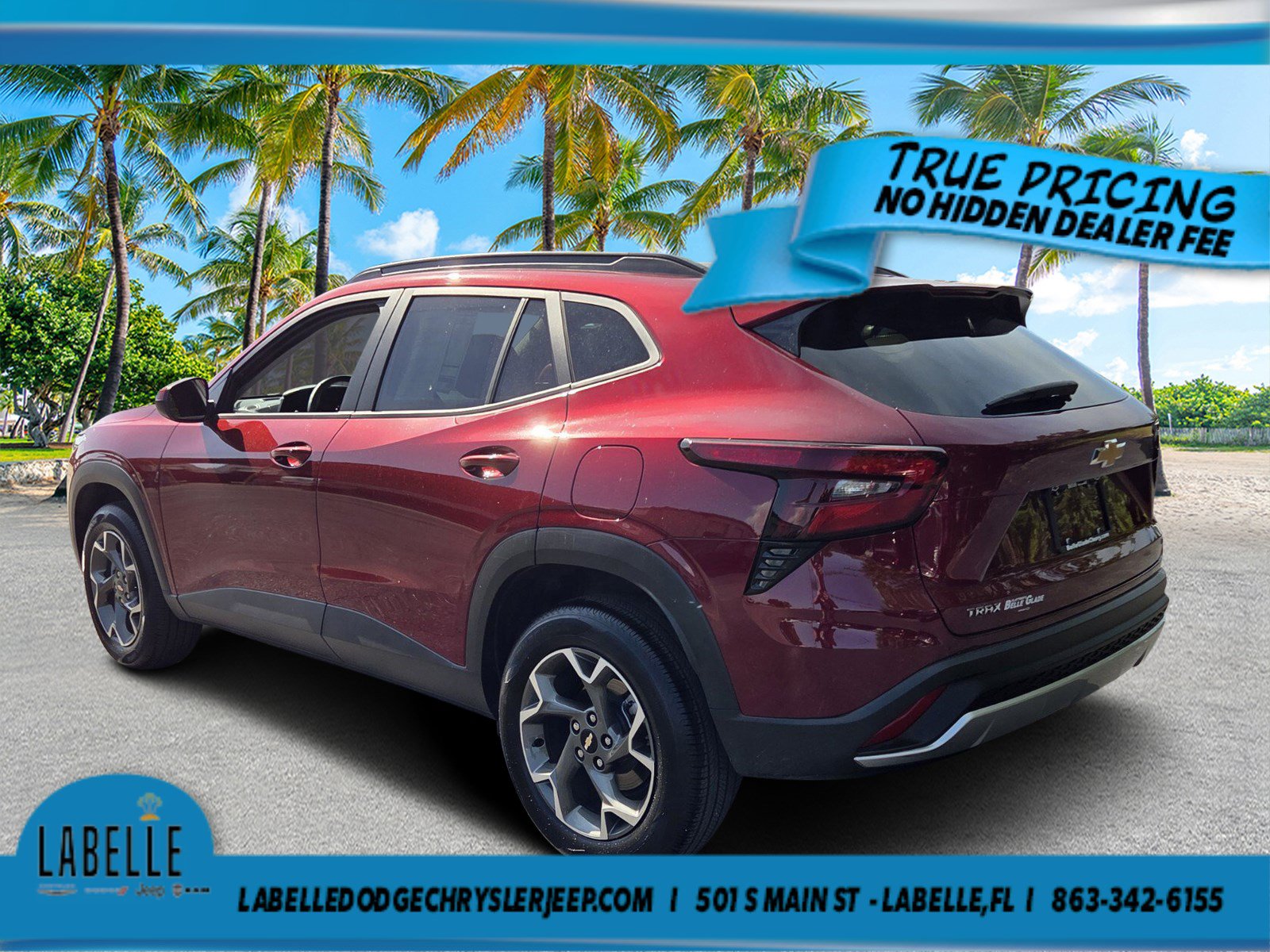 Used 2025 Chevrolet Trax LT w/ LT Convenience Package FWD image 3