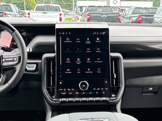 New 2026 GMC Yukon AT4 w/ AT4 Premium Plus Package AWD/4WD image 31