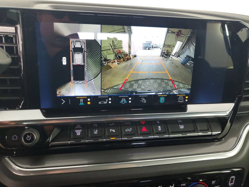 New 2026 Chevrolet Silverado 3500 High Country w/ Technology Package AWD/4WD image 24