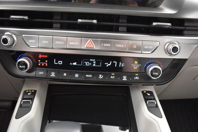 Certified 2025 Kia Telluride S FWD image 21