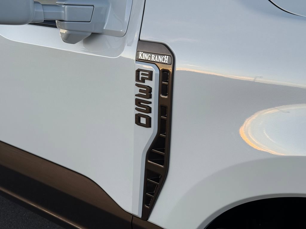 Used 2026 Ford F350 King Ranch w/ Chrome Package AWD/4WD image 15