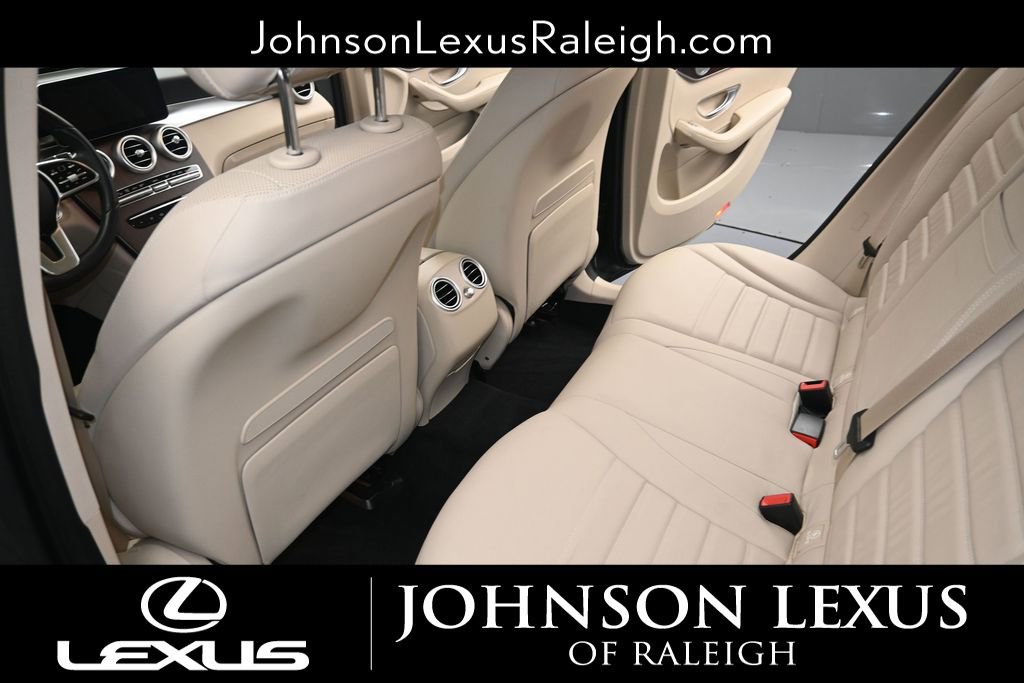 Used 2020 Mercedes-Benz GLC 300 4MATIC image 12