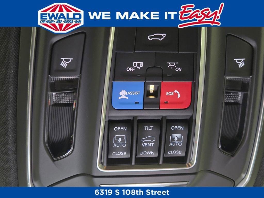 New 2025 Jeep Grand Cherokee Limited image 13