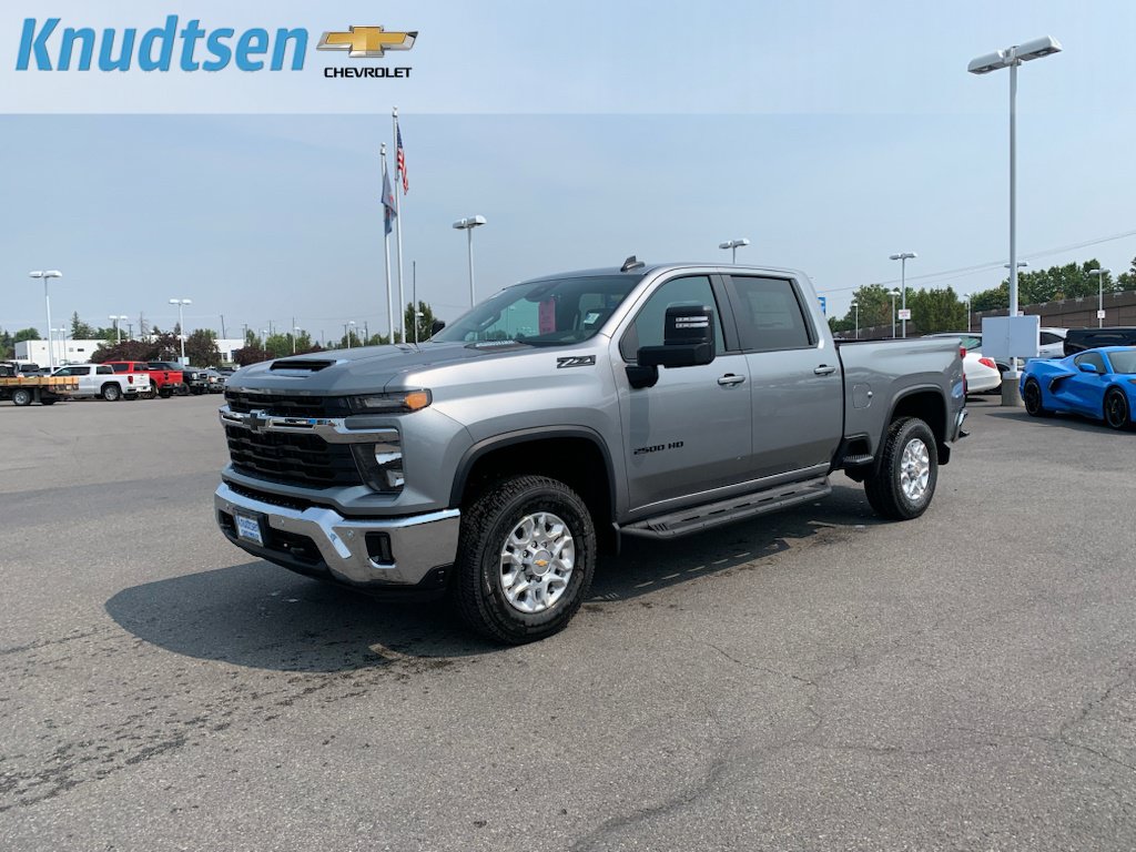 New 2026 Chevrolet Silverado 2500 LT w/ All Star Edition AWD/4WD image 3
