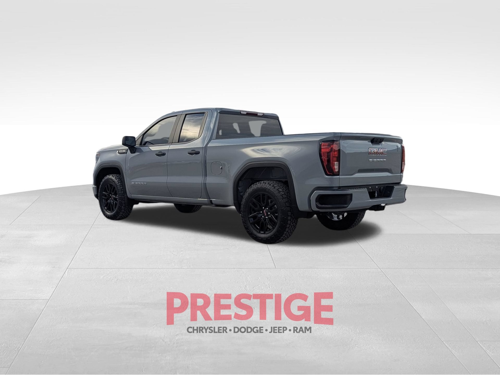 Used 2025 GMC Sierra 1500 Pro w/ Graphite Edition RWD image 14