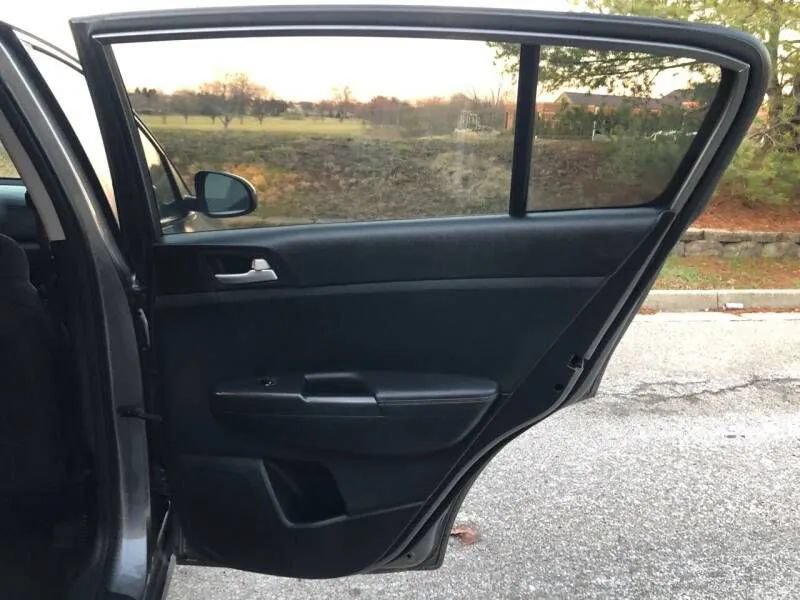 Used 2018 Kia Sportage LX FWD image 14