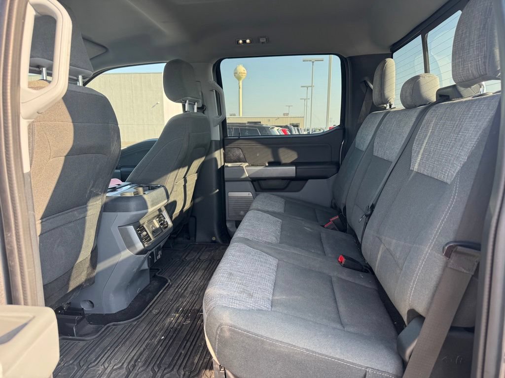 Used 2023 Ford F350 XLT w/ Black Appearance Package AWD/4WD image 10