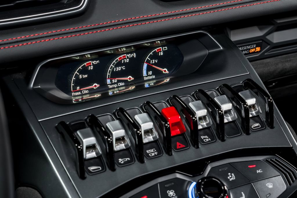 Used 2015 Lamborghini Huracan LP 610-4 image 24