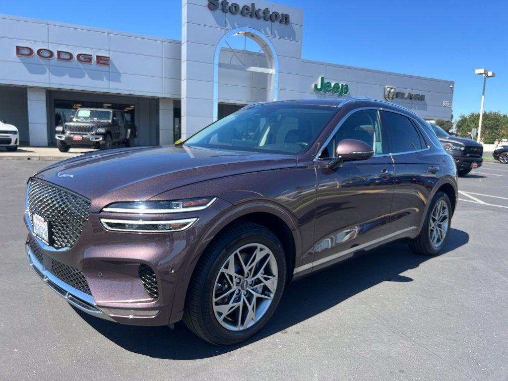 Used 2023 Genesis GV70 2.5T w/ Advanced Package AWD/4WD image 5