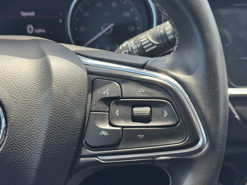 Used 2023 Buick Encore GX Select FWD image 22