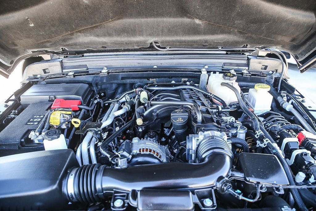 Certified 2022 Jeep Gladiator Mojave w/ Cold Weather Group image 28