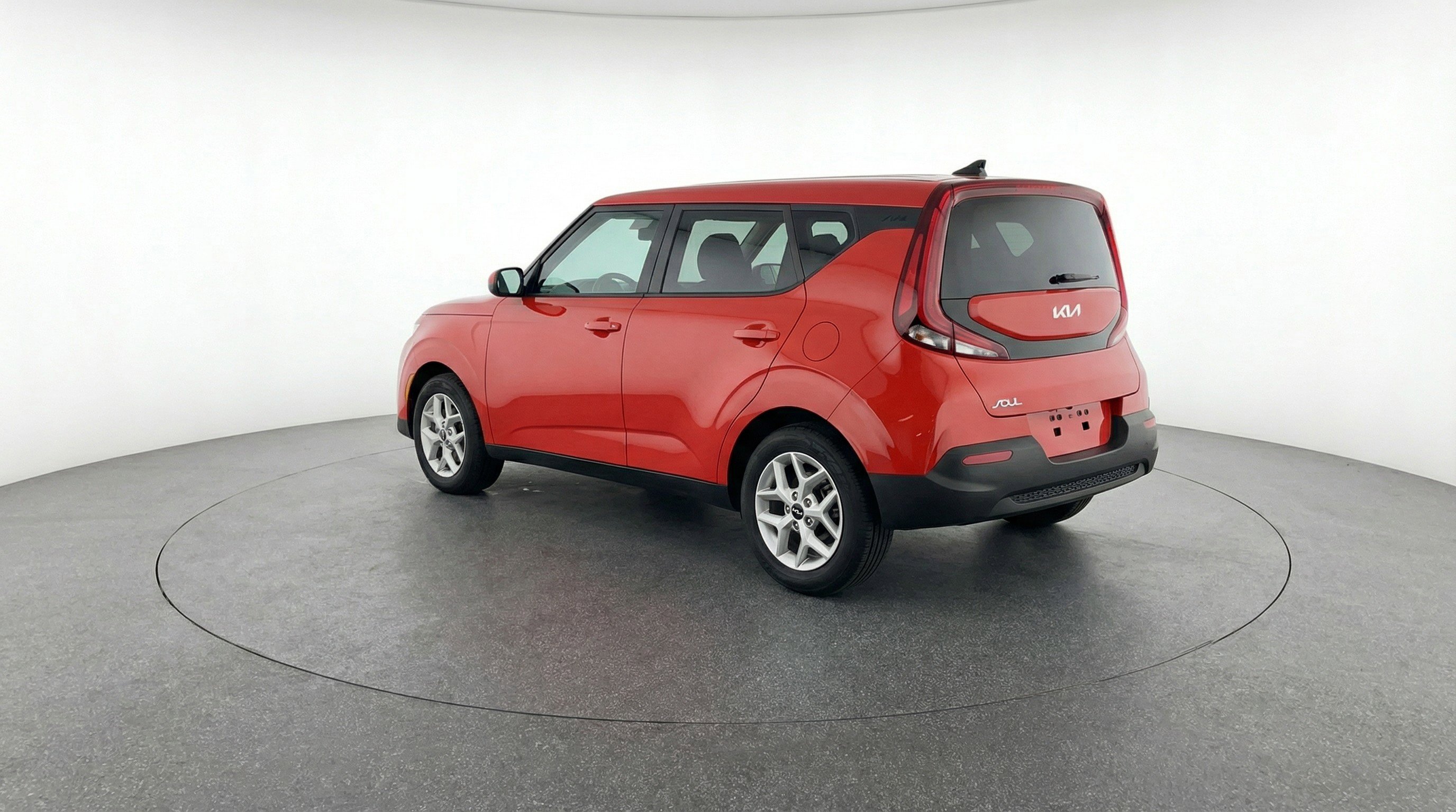 Used 2025 Kia Soul LX w/ LX Technology Package image 6