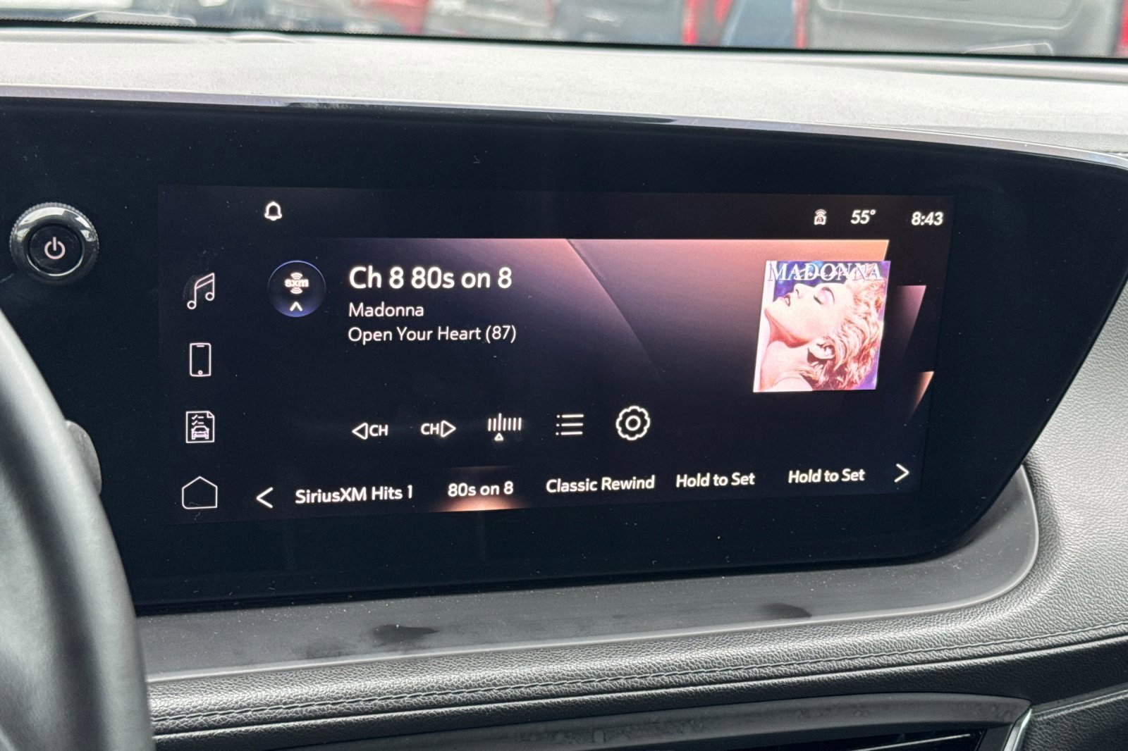 Used 2024 Buick Encore GX Sport Touring image 23