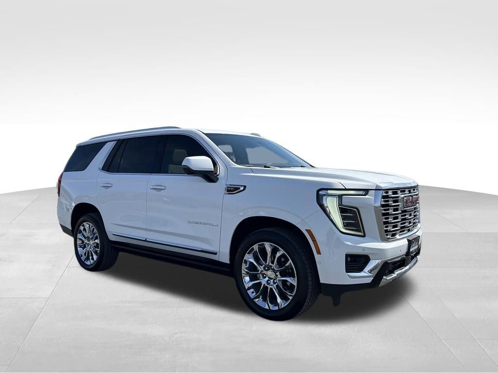 Used 2025 GMC Yukon Denali w/ Sun & Power Step Package image 27