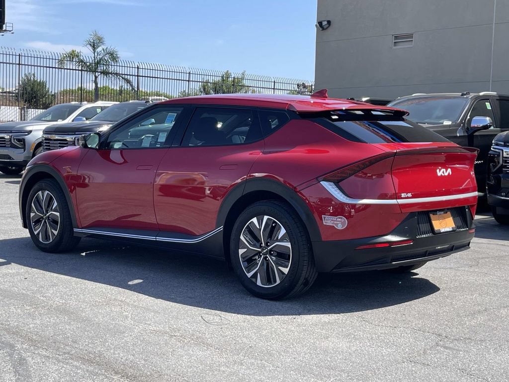 Used 2024 Kia EV6 Light RWD image 4