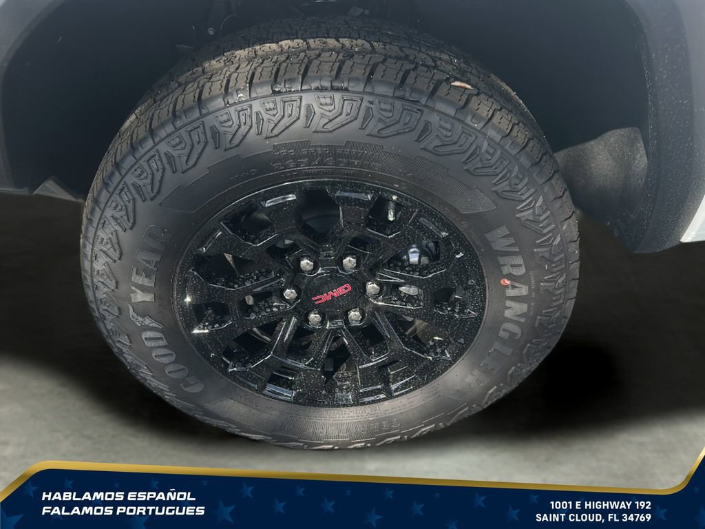 New 2026 GMC Canyon Elevation w/ Convenience Package RWD image 10