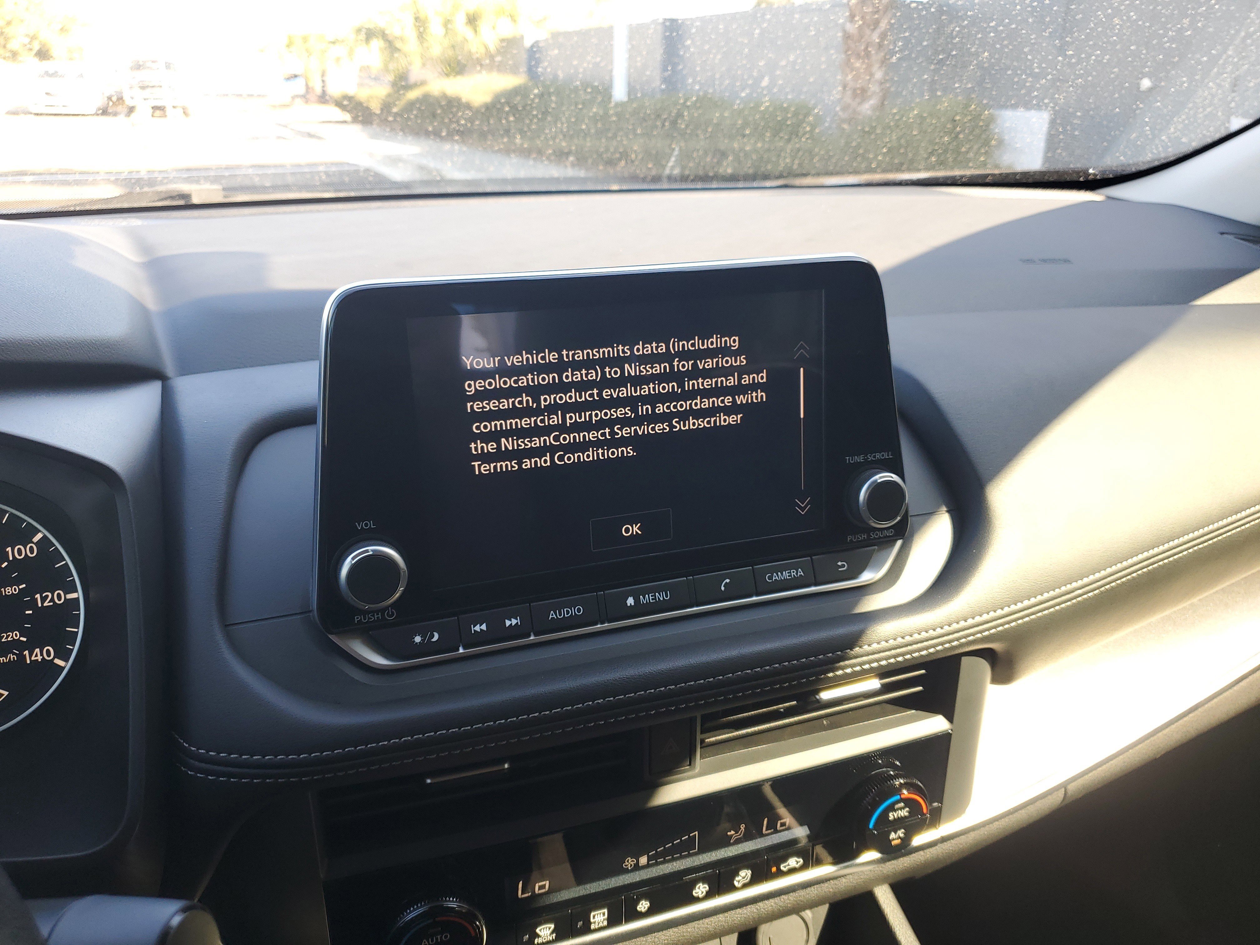 Used 2024 Nissan Rogue SV image 19