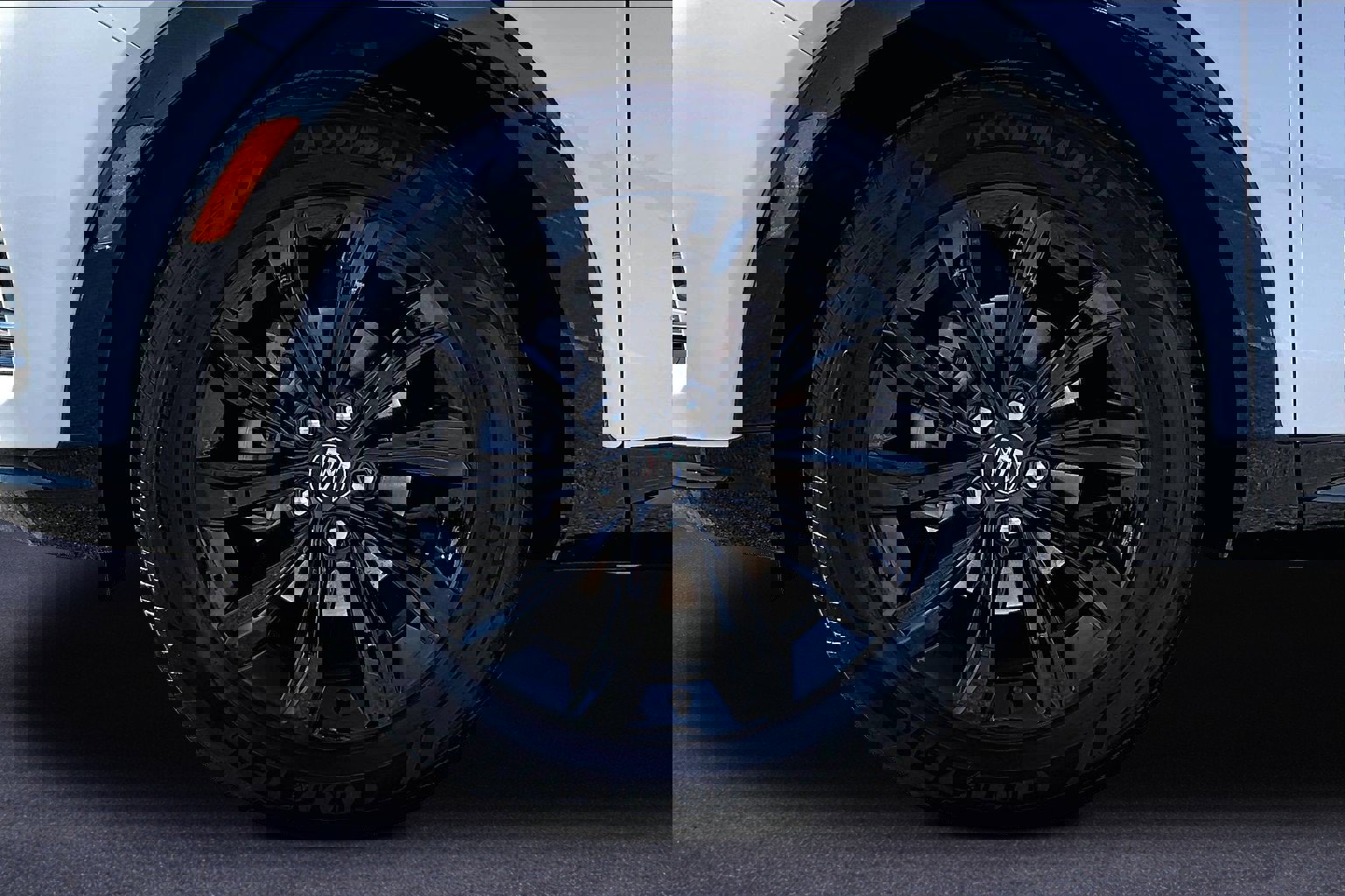 Used 2025 Buick Envista Sport Touring w/ Convenience I Package image 35