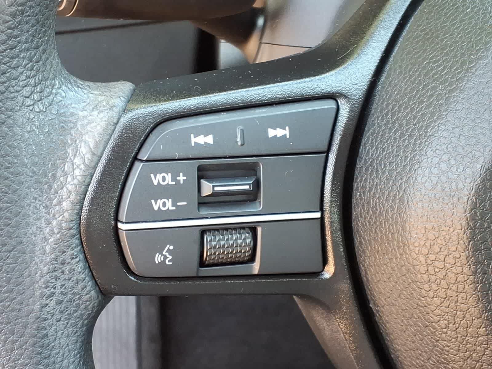 Used 2023 Honda Accord EX image 17