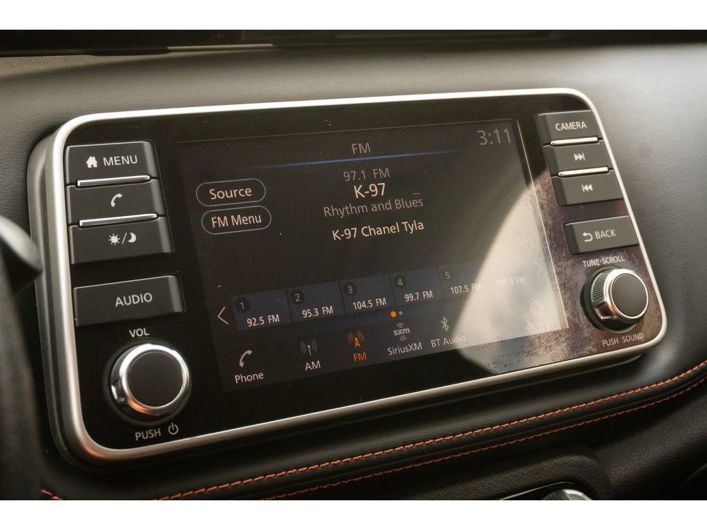 Used 2018 Nissan Kicks SR w/ Premium Package image 22