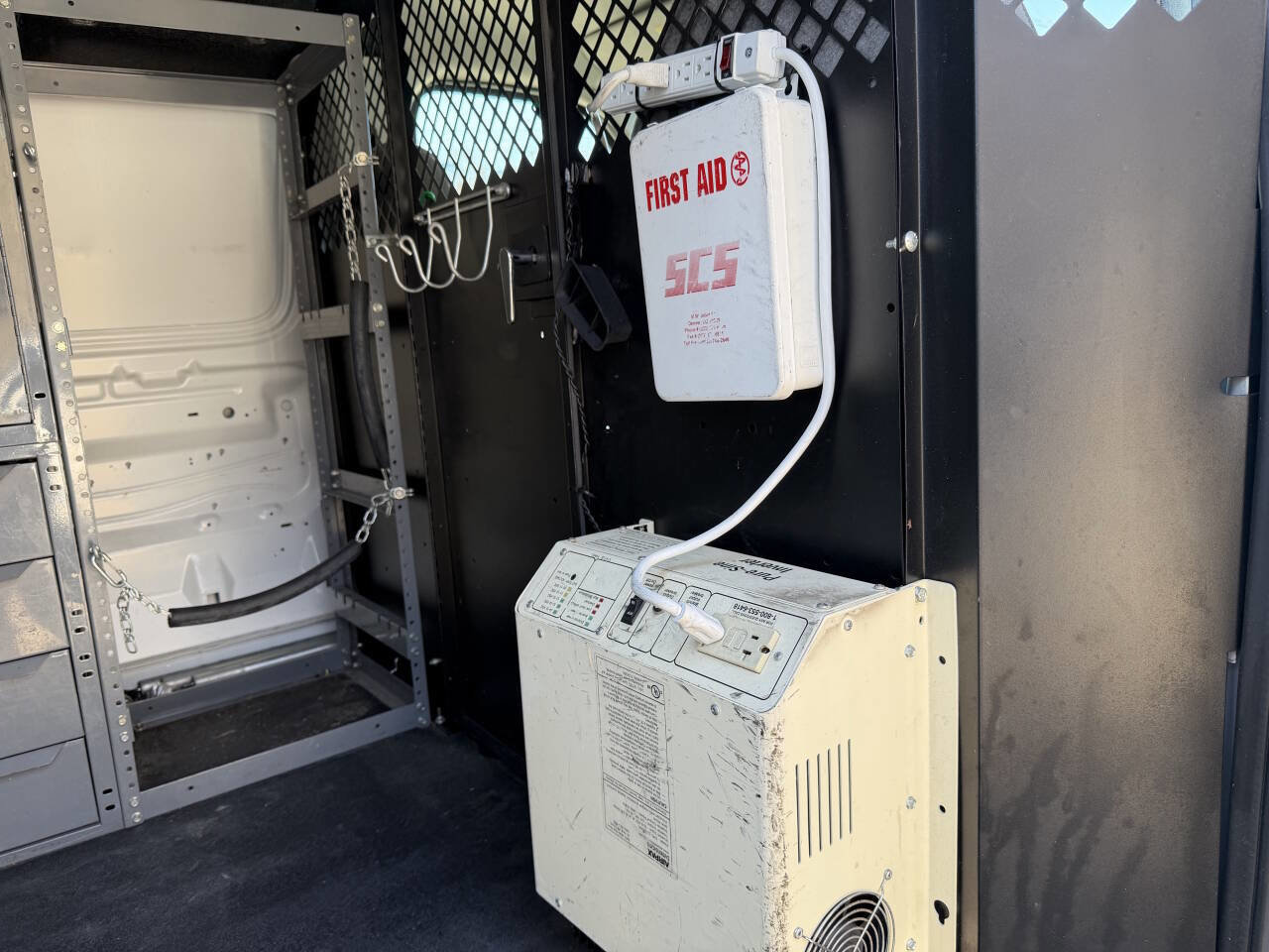 Used 2007 Ford E-250 and Econoline 250 RWD image 8