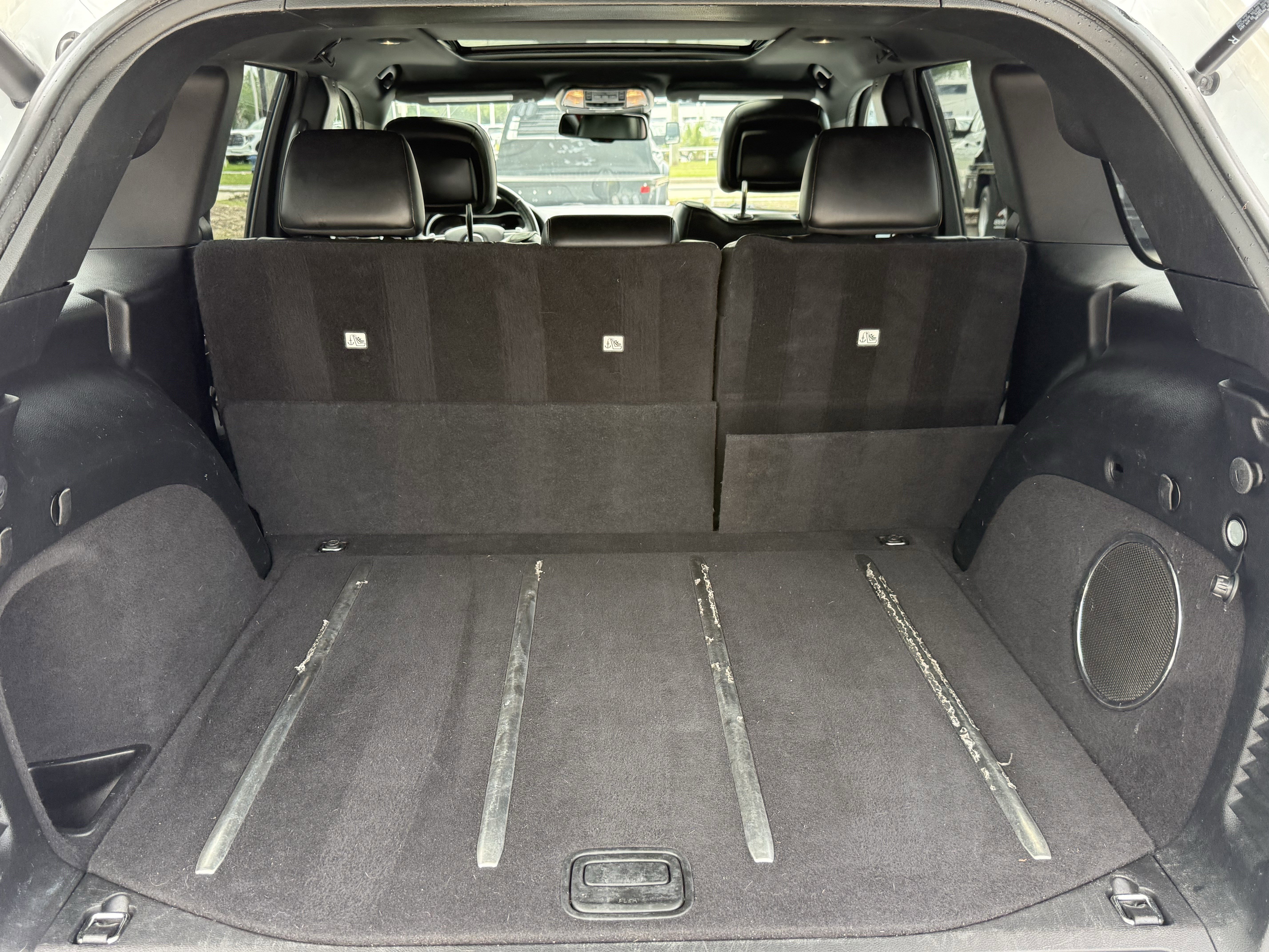 Used 2016 Jeep Grand Cherokee High Altitude RWD image 31