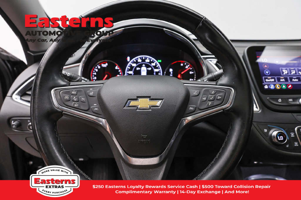 Used 2024 Chevrolet Malibu LT FWD image 11