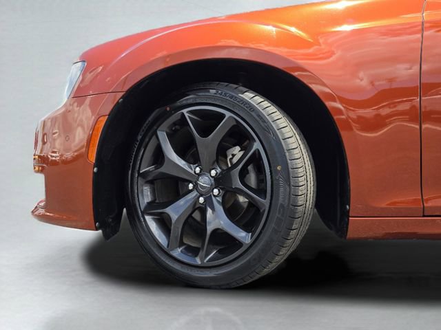 Used 2021 Chrysler 300 Touring L RWD image 42