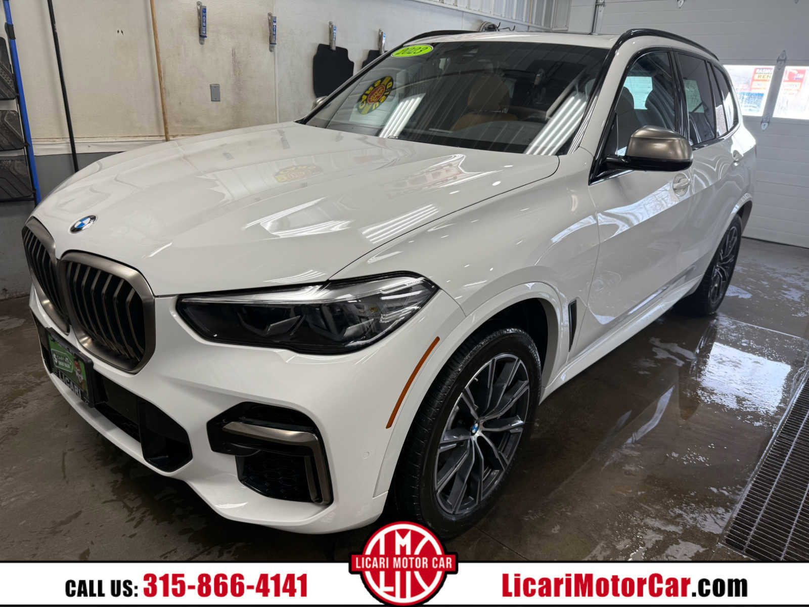 Used 2023 BMW X5 M50i image 1