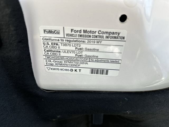 Used 2019 Ford Escape Titanium image 32