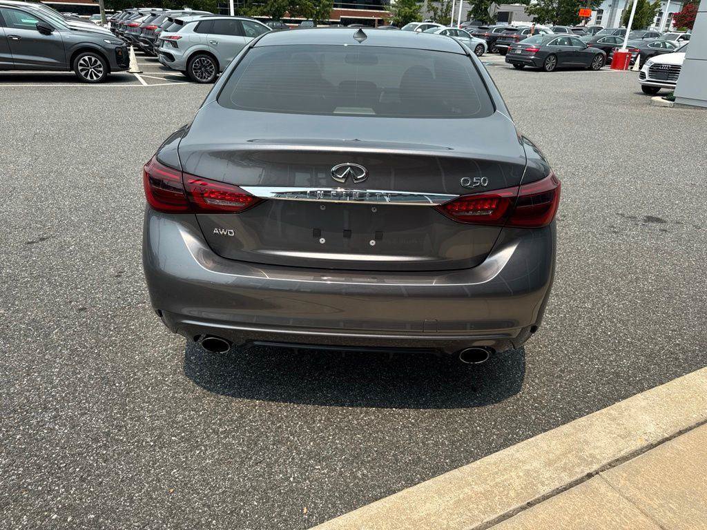 Used 2020 INFINITI Q50 Luxe w/ Cargo Package AWD/4WD image 9