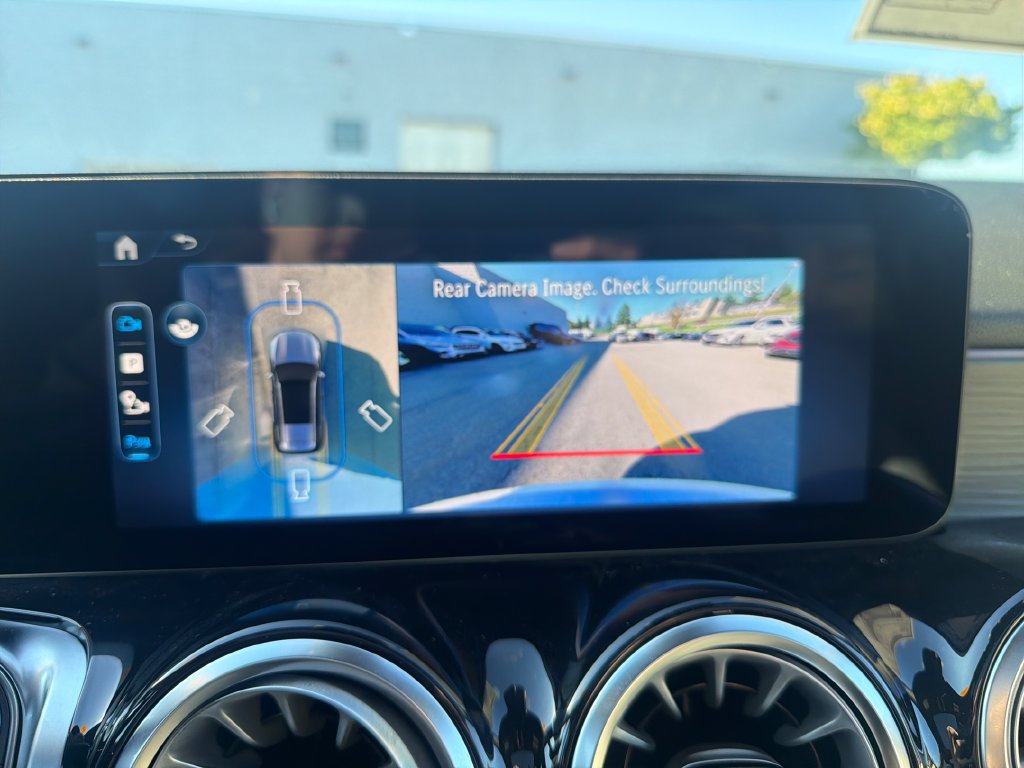 New 2026 Mercedes-Benz GLB 250 4MATIC image 16